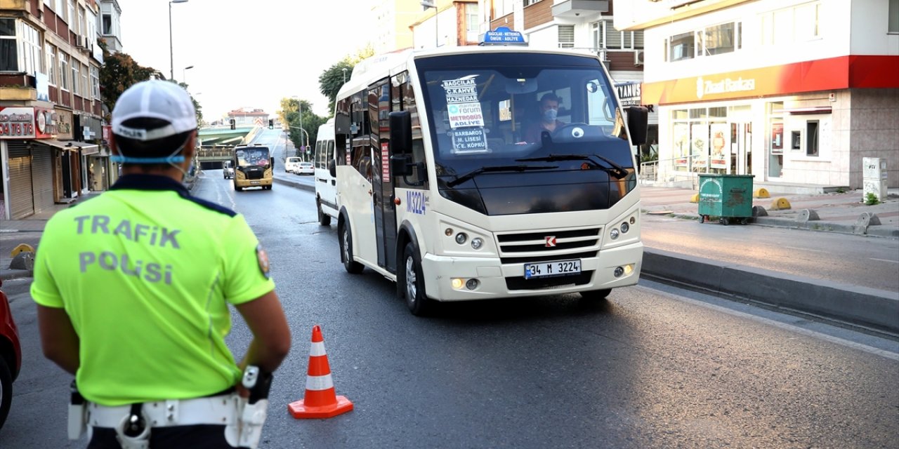 İstanbul Kovid-19 Tedbirlerine Uyuyor