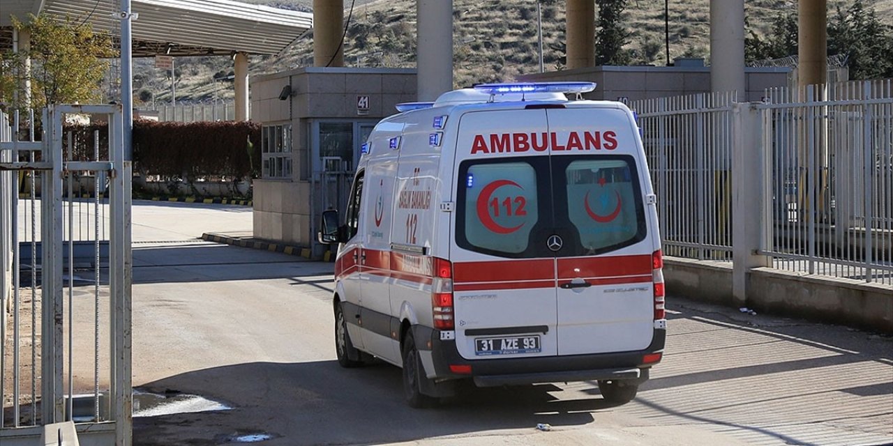 Çobanbey- El-Bab Arasında Türk Kızılay Aracına Saldırı: 1 Yaralı, 1 Kişi Hayatını Kaybetti