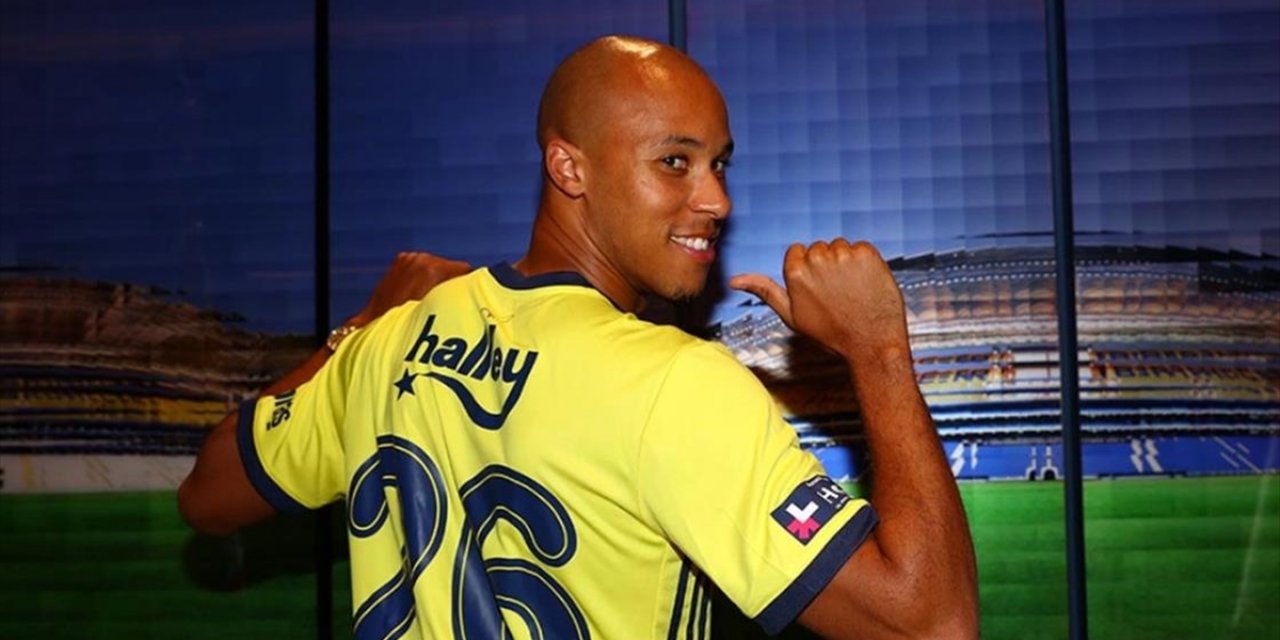 Fenerbahçe, Savunma Oyuncusu Tisserand'ı Renklerine Bağladı