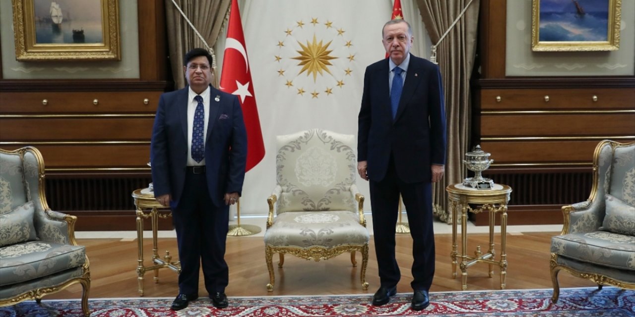 Erdoğan, Bangladeş Dışişleri Bakanı Abdul Momen'i Kabul Etti