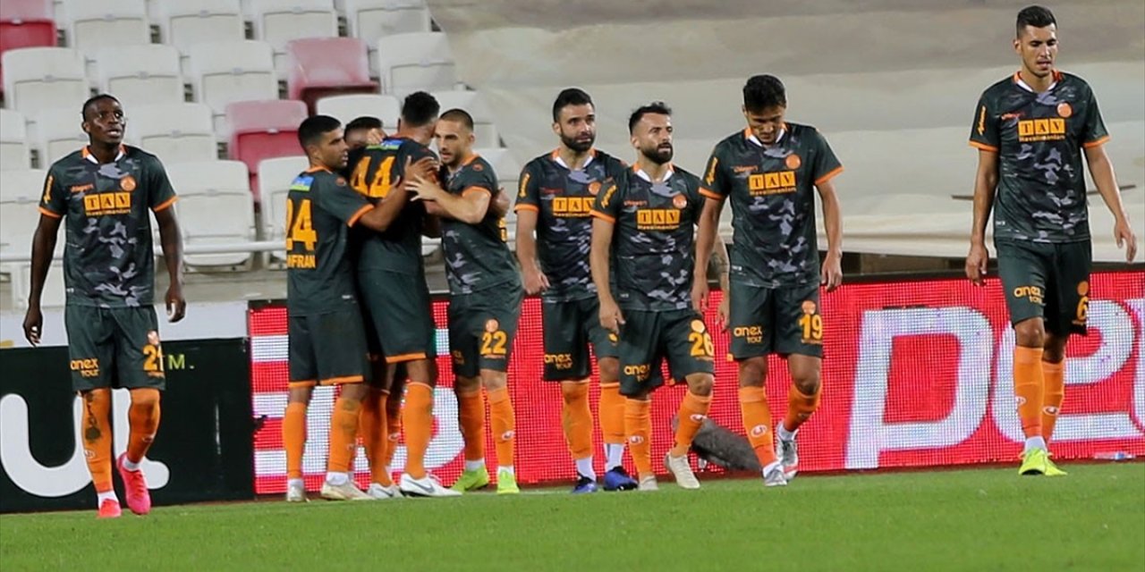 Aytemiz Alanyaspor'un UEFA Avrupa Ligi'ndeki Rakibi Belli Oldu
