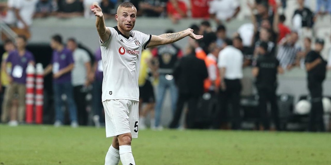 Beşiktaş Bu transferi Konuşuyor Efsane İsim Yeniden kadroya Döndü Taraftar çok sevinçli