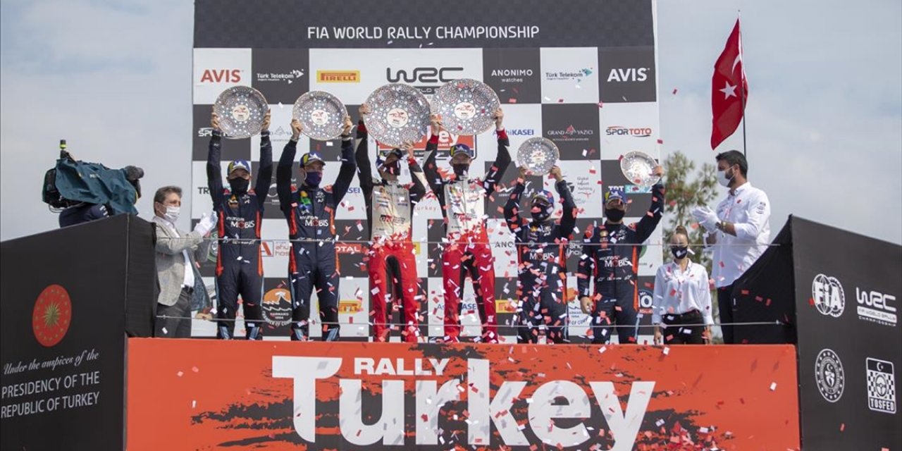 Türkiye Rallisi'nin Galibi Açıklandı : Büyük Britanyalı Pilot Elfyn Evans Oldu