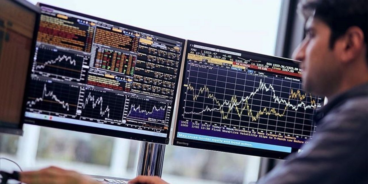 Yurt İçi Piyasalar Merkez Bankası'na Odaklandı