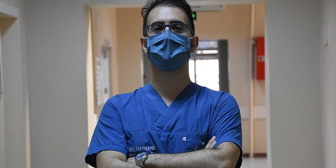 Dr. Yücesoy: 'Kimse Ben Gencim Virüs Bana Gelmez Demesin, Çok Genç İnsanlar Kaybettik'