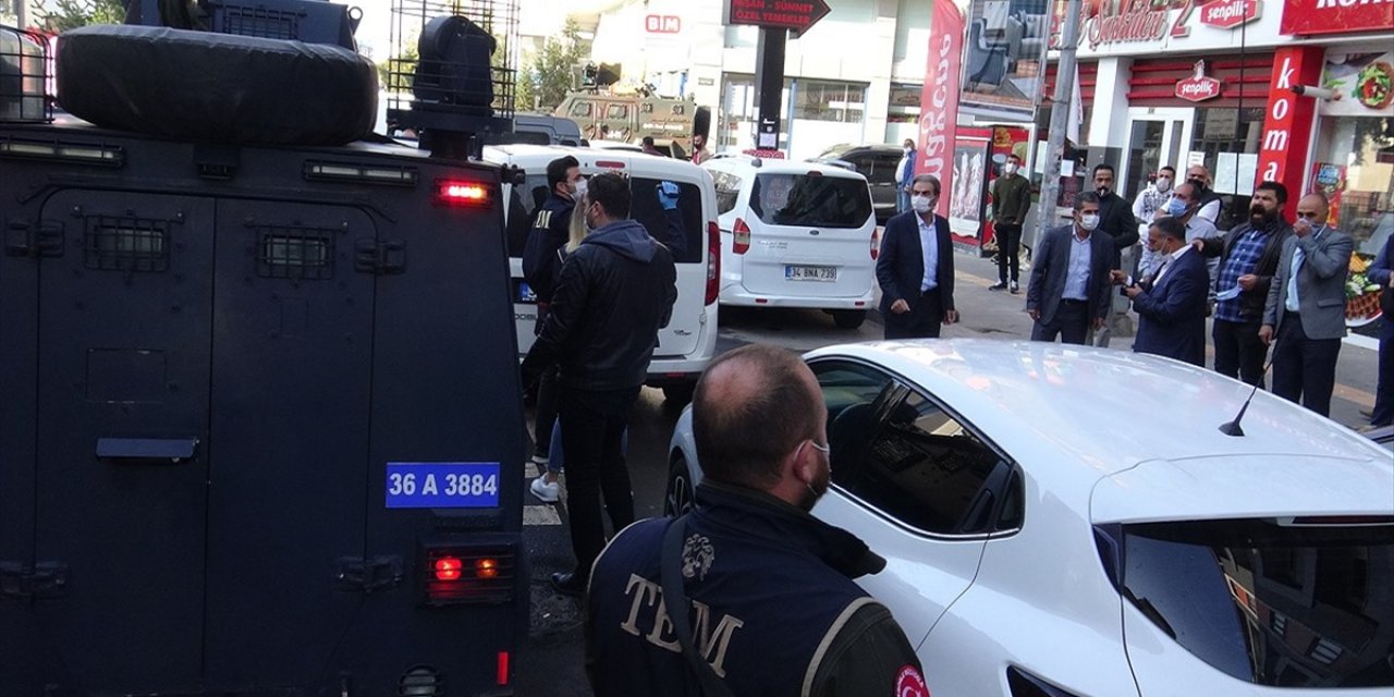 HDP'li Belediye Başkanı Gözaltına Alındı