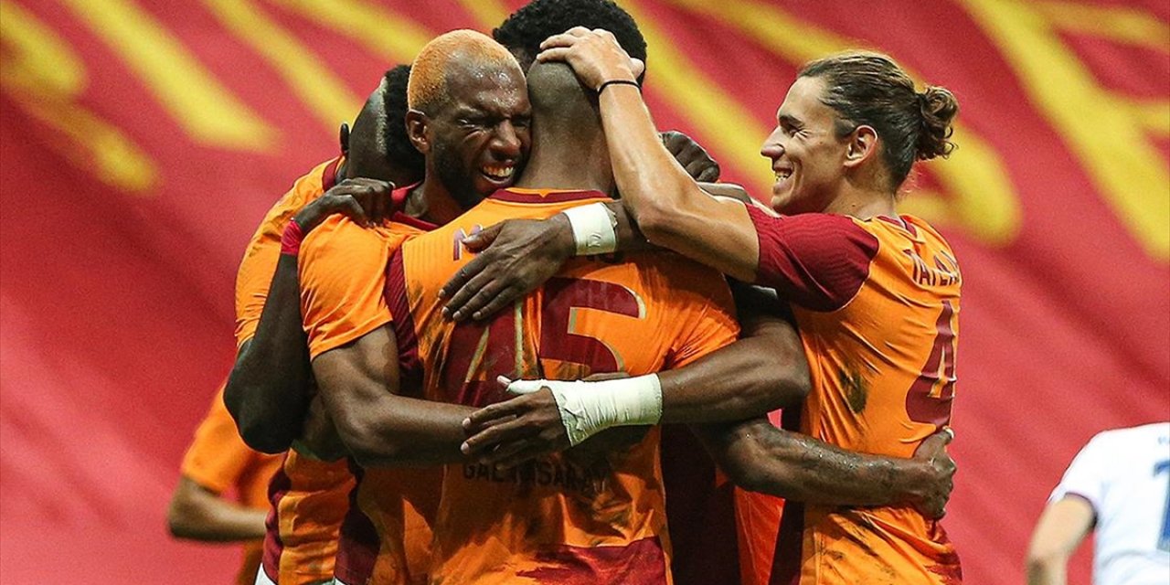 Galatasaray UEFA Avrupa Ligi'nde Tur Atladı