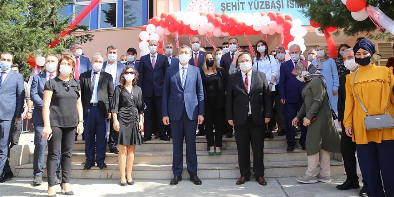 Milli Eğitim Bakanı Selçuk 'Yüz Yüze Eğitim'e İlişkin Açıklamalarda Bulundu