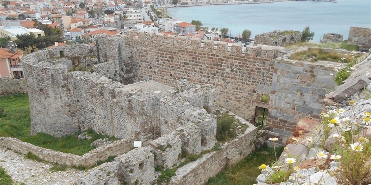 Midilli Adası'ndaki Osmanlı Eserleri İçin UNESCO'ya Çağrı