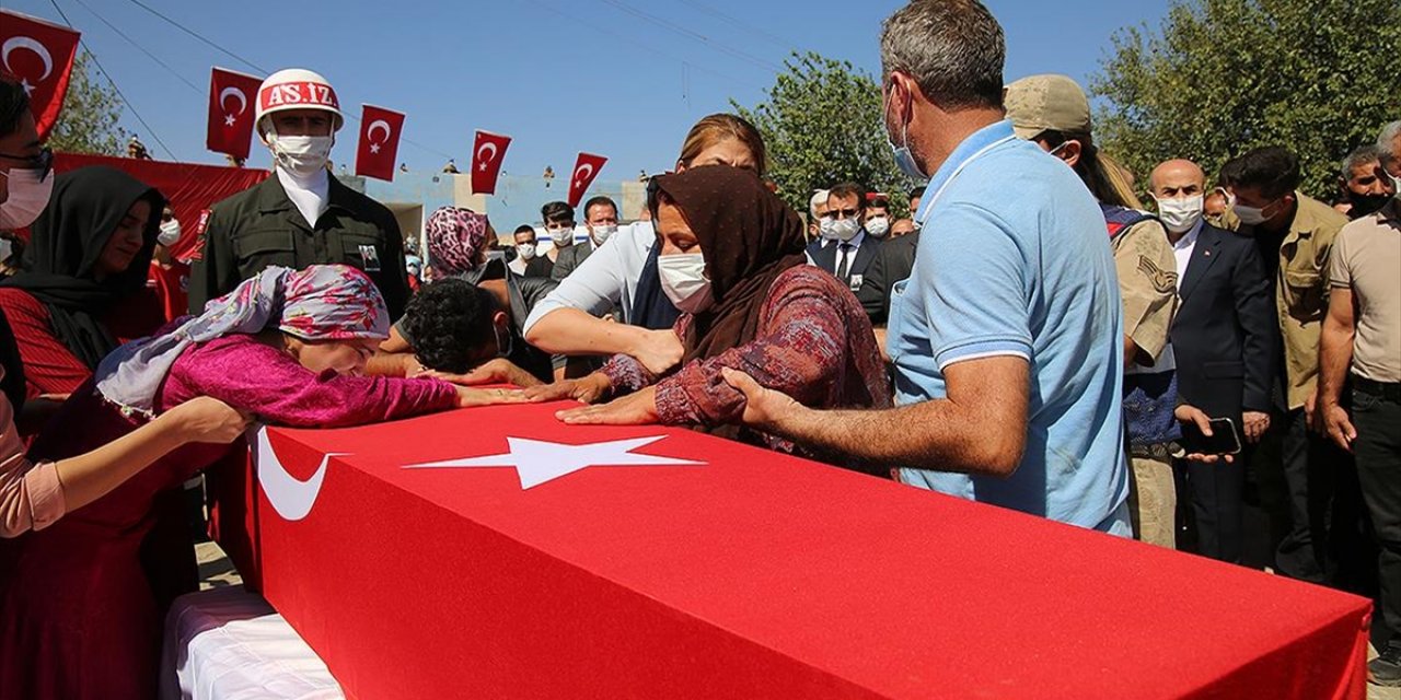 Irak'ın Kuzeyinde Şehit Olan Piyade Uzman Çavuş Serdar Temelli Son Yolculuğuna Uğurlandı
