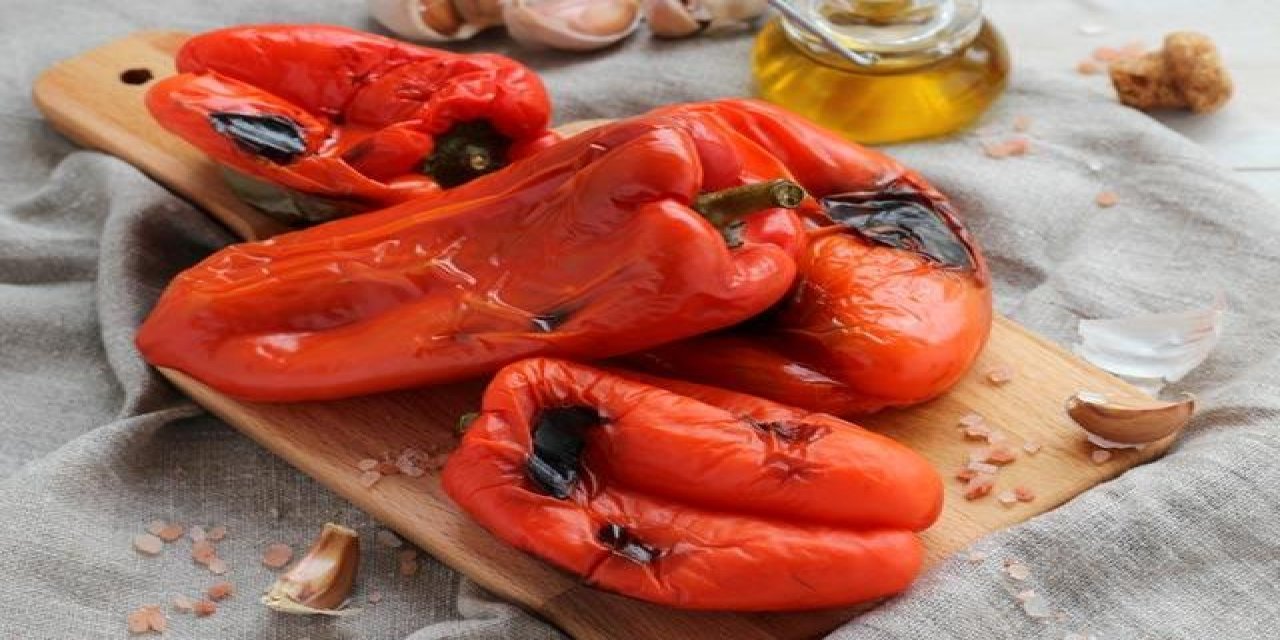 Közlenmiş biber turşusundan bir tutam yenilince o sorun biter ve..
