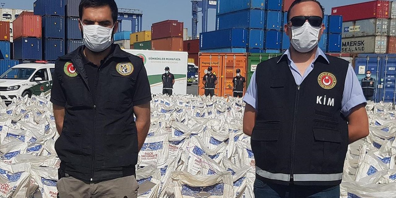 İstanbul'da Bir Gemide 228 Kilo 438 Gram Kokain Ele Geçirildi: 15 Kişi Gözaltına Alındı