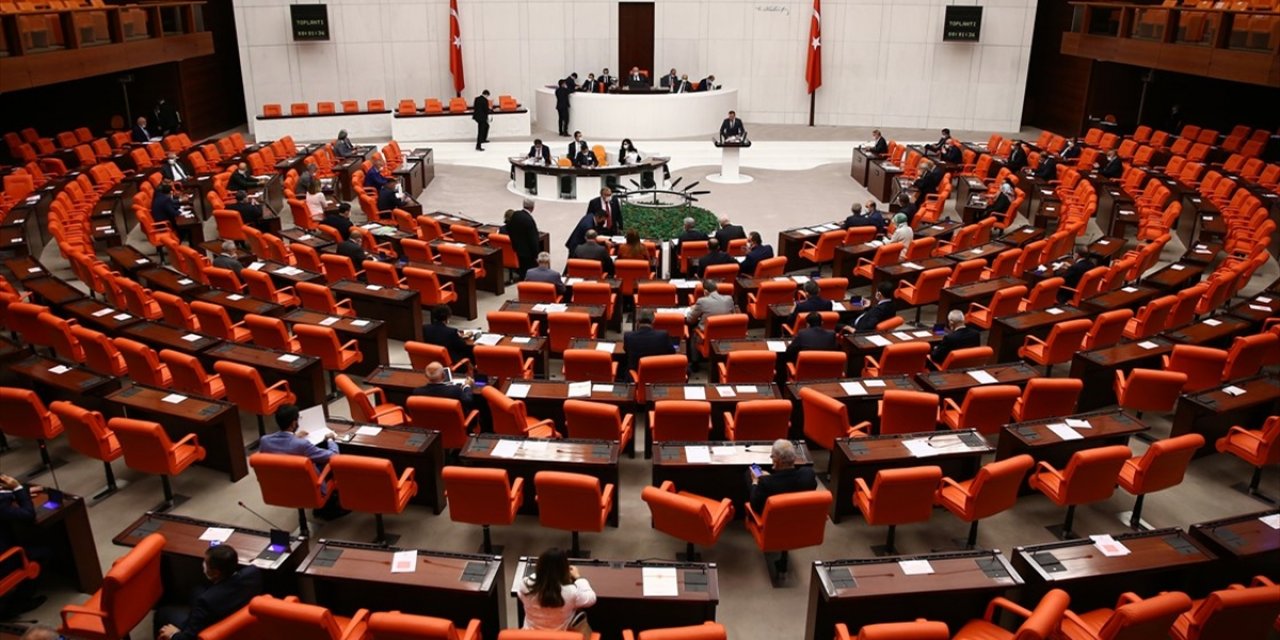 Cumhurbaşkanlığı Tezkeresi TBMM Genel Kurulunda Kabul Edildi
