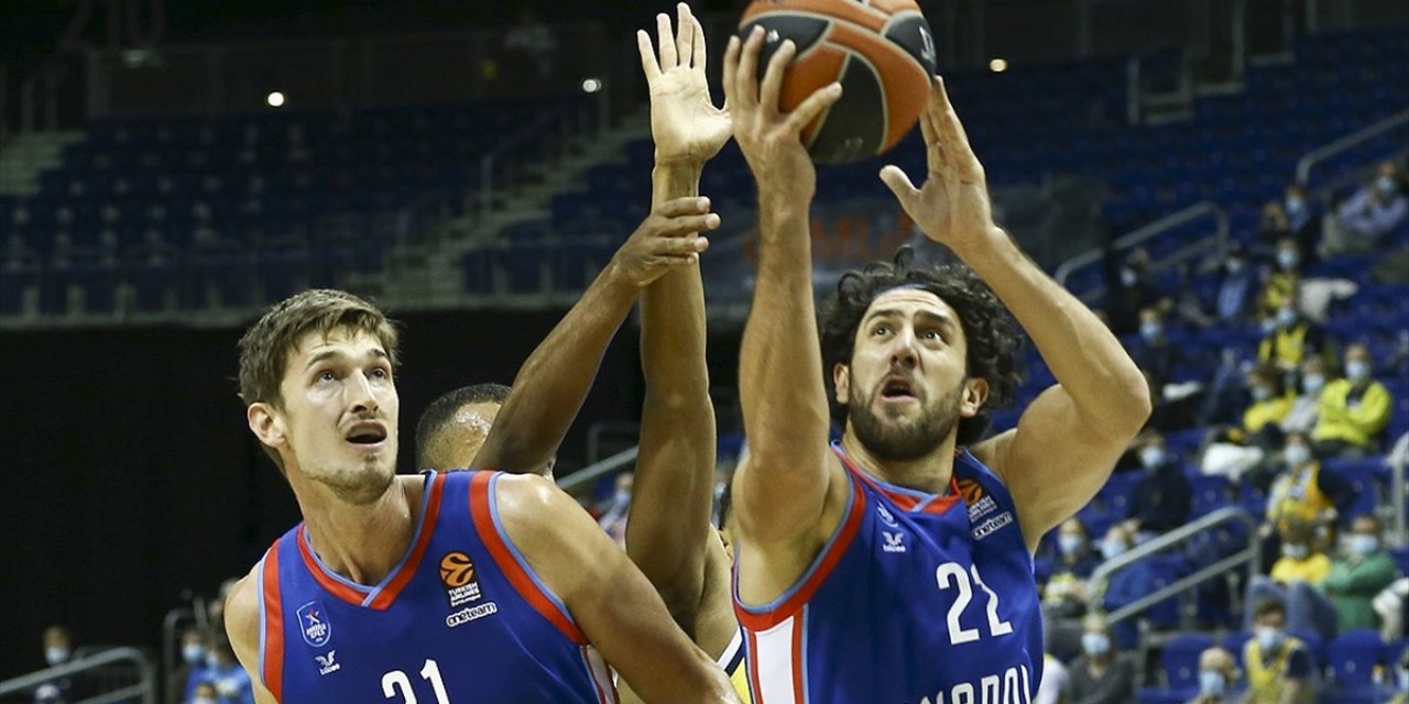 Anadolu Efes, Litvanya'nın Zalgiris Ekibi ile Karşı Karşıya Gelecek