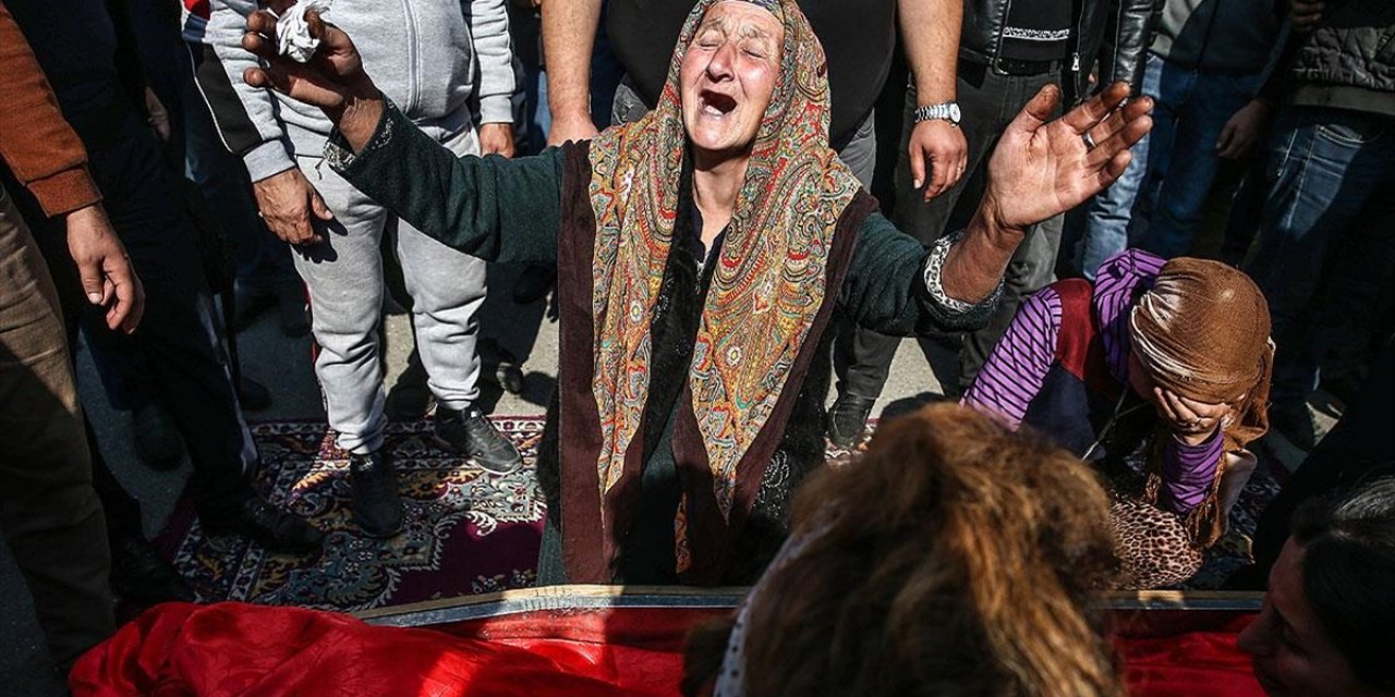 Ermenistan'ın Saldırısı Sonucu Yaşamını Yitiren 8 Azerbaycanlı Sivil Son Yolcuğuna Uğurlandı