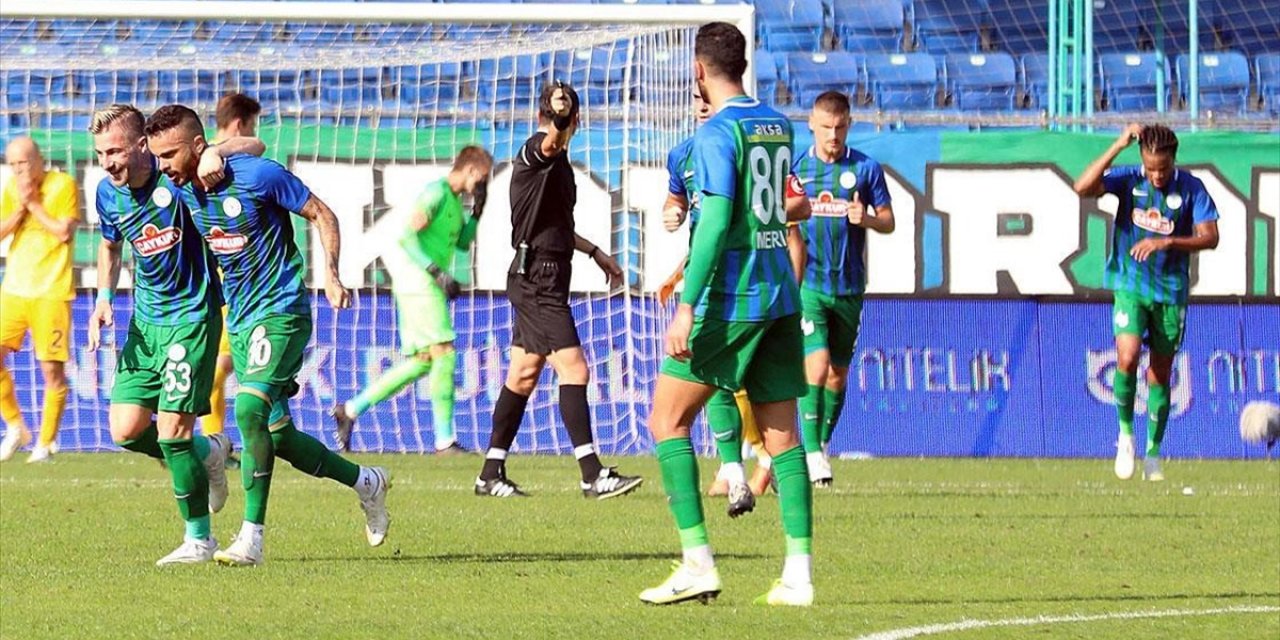 Çaykur Rizespor, MKE Ankaragücü'nü Farklı Yendi
