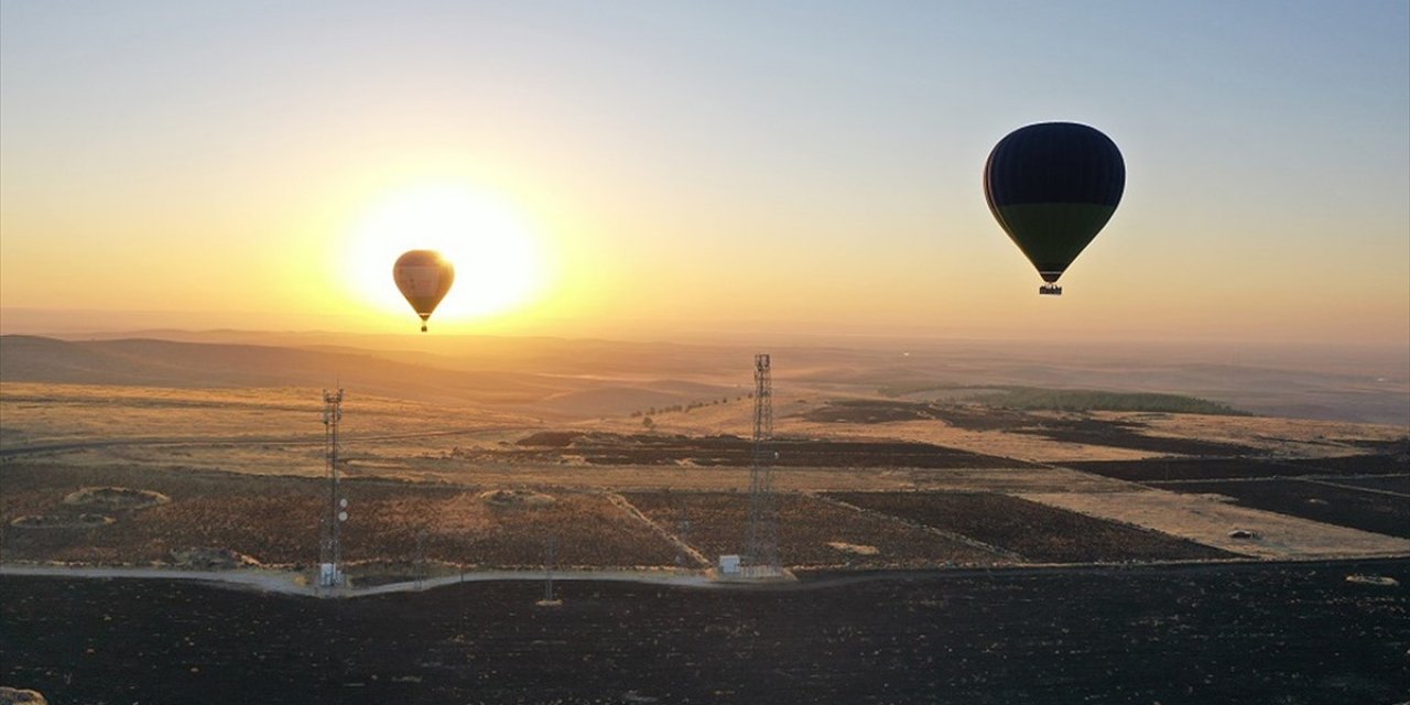 'Tarihin Sıfır Noktası' Göbeklitepe'de Sıcak Hava Balonuyla Resmi Uçuşlar Başladı