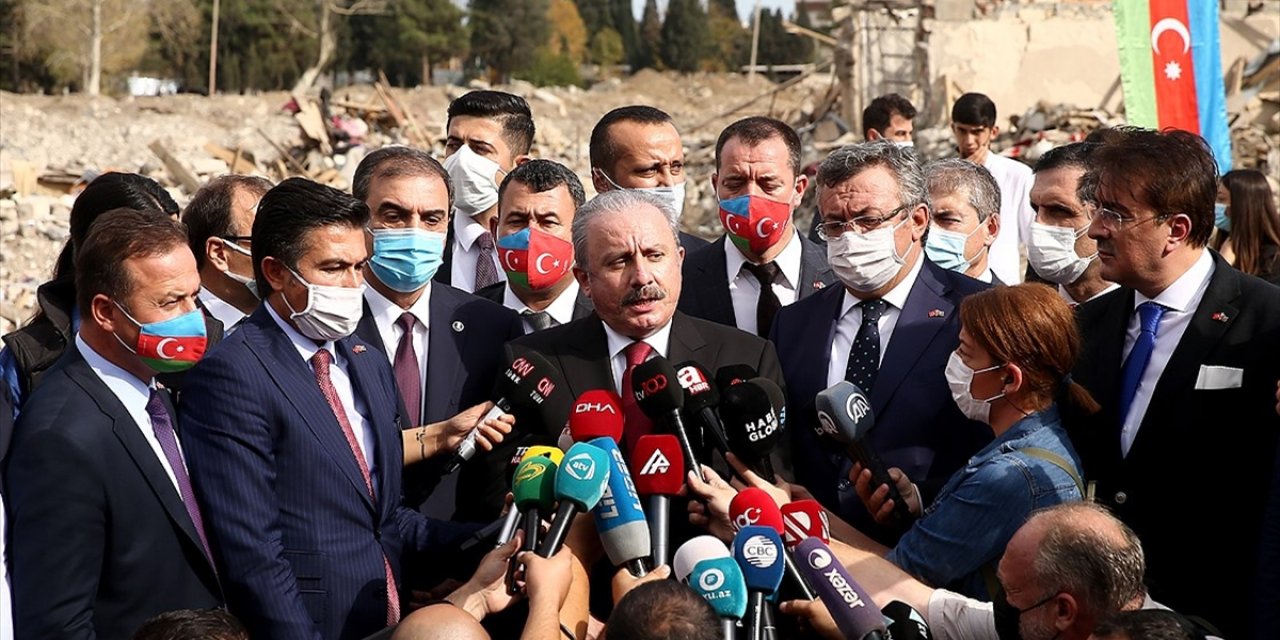 TBMM Başkanı Şentop, Gence Kentini Ziyaret Etti