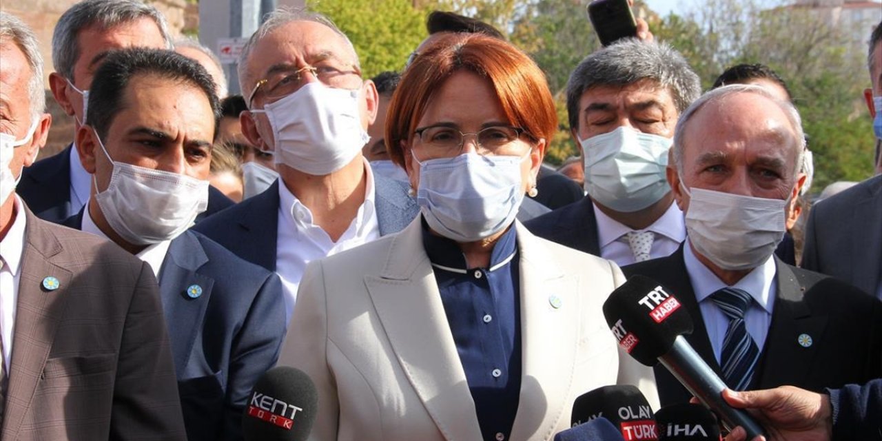 İYİ Parti Genel Başkanı Akşener: 'Mahkeme Kararıyla Akla Kara Birbirinden Ayrılacak'