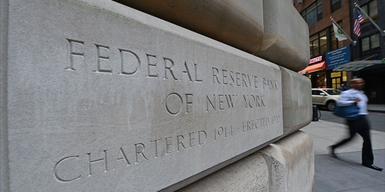 Fed'den 'Belirsizlik' Uyarısı
