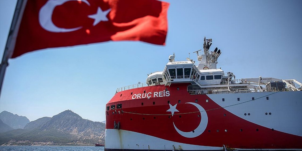 Oruç Reis'in Doğu Akdeniz'deki Çalışma Süresi Uzatıldı