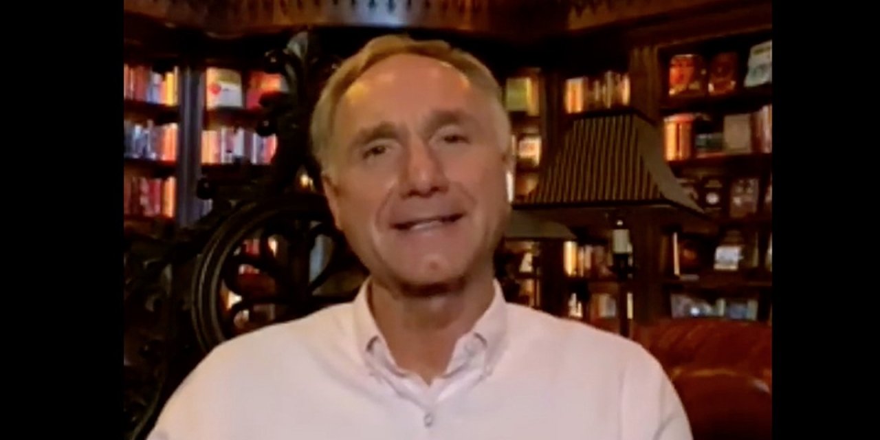 ABD'li Ünlü Yazar Dan Brown: 'Dünyada En Sevdiğim Şehir İstanbul'