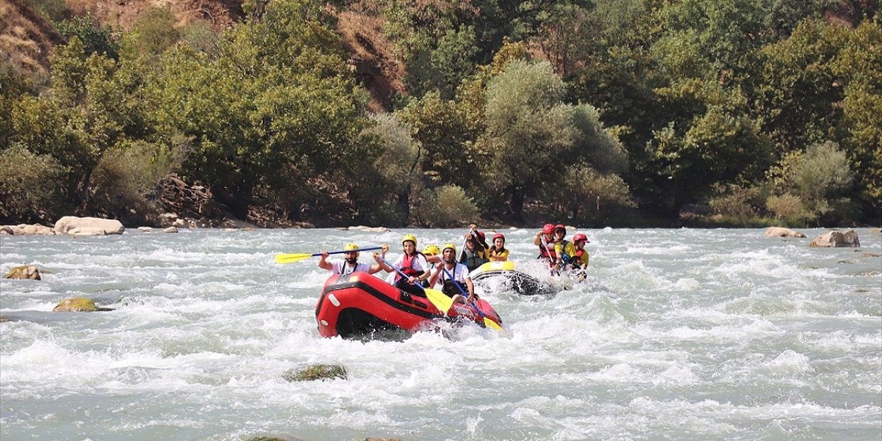 Hakkari Rafting Şampiyonasına Ev Sahipliği Yapacak