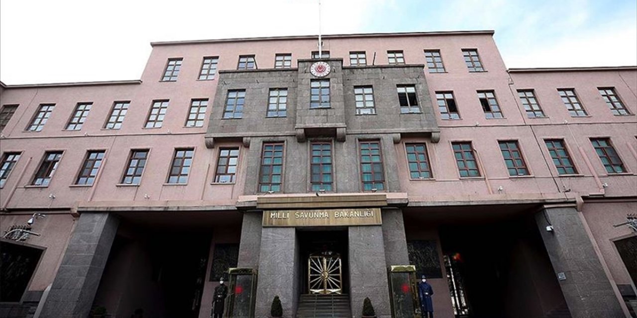 MSB: 'Geçtiğimiz Ay Yapılan Operasyonlarda 119 PKK/KCK'lı Terörist Etkisiz Hale Getirildi'