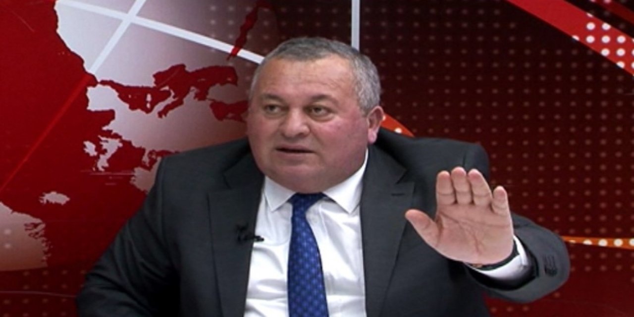 Cemal Enginyurt susmuyor eleştirilerini sürdürüyor FOX TV ekranında güm güm eleştirileri patlattı