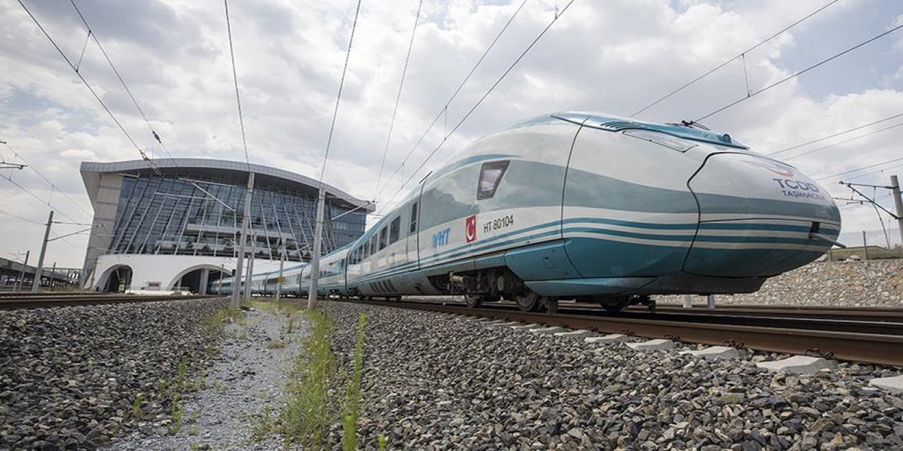 Ankara-İzmir Hızlı Tren Hattıyla İlgili Çalışmalar Devam Ediyor