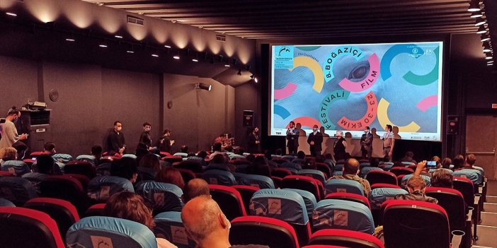 'Gölgeler İçinde' Sinemaseverlerle Buluştu