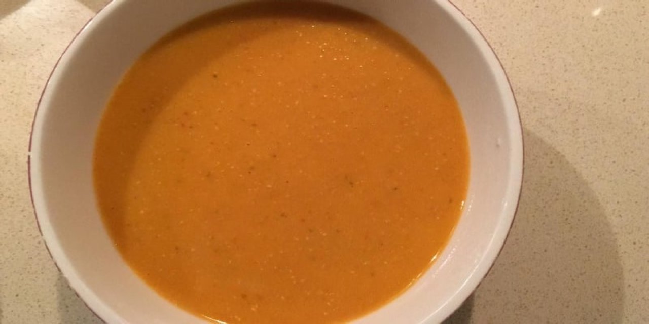 Evde mis gibi lokanta usulü mercimek çorbası yapmak için bundan ekleyin kıvamı daha hoş oluyor
