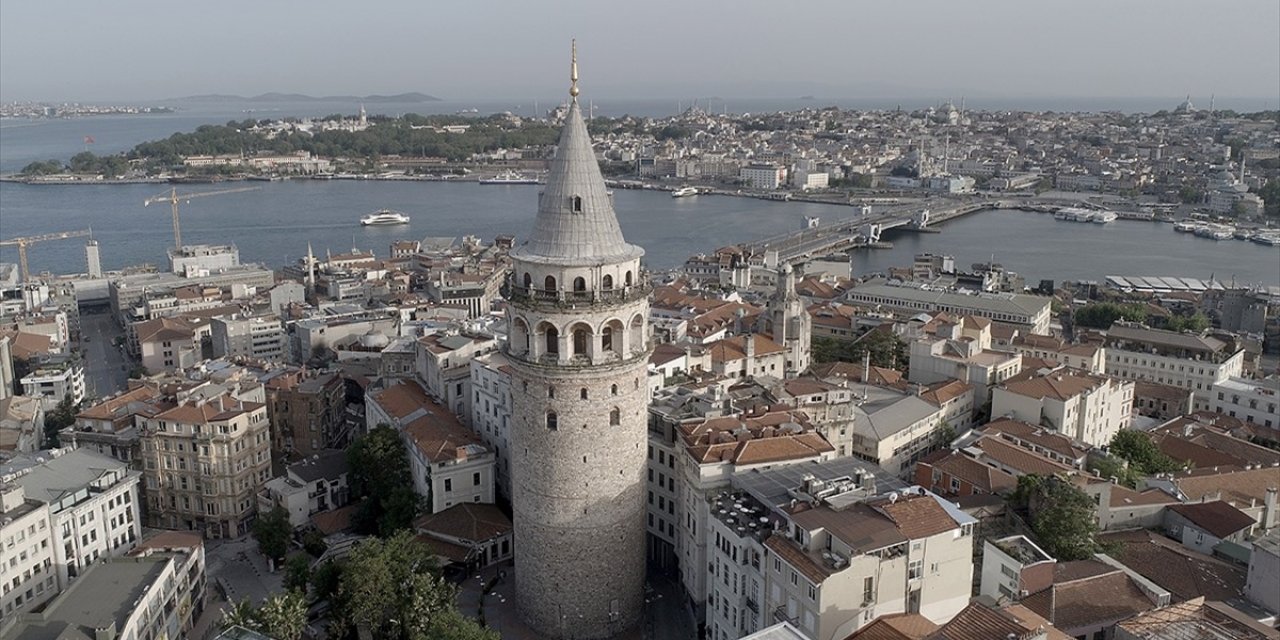Galata Kulesi Cumhuriyet Bayramı'na Özel İki Farklı Etkinliğe Ev Sahipliği Yapacak