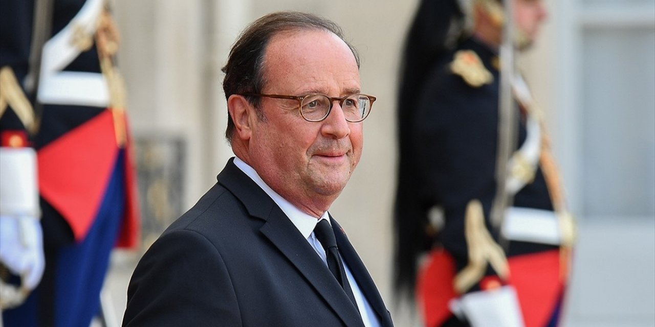 Fransa'nın Eski Cumhurbaşkanı Hollande: 'Bu Teröristleri Müslümanlardan Ayırt Etmeliyiz'