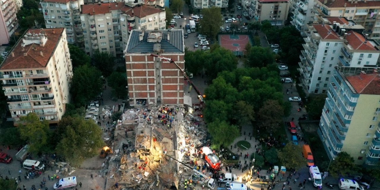 Türkiye'nin Konuştuğu İzmir depreminde bilinmeyen detaylar bugüne kadar tam 8 deprem ve..