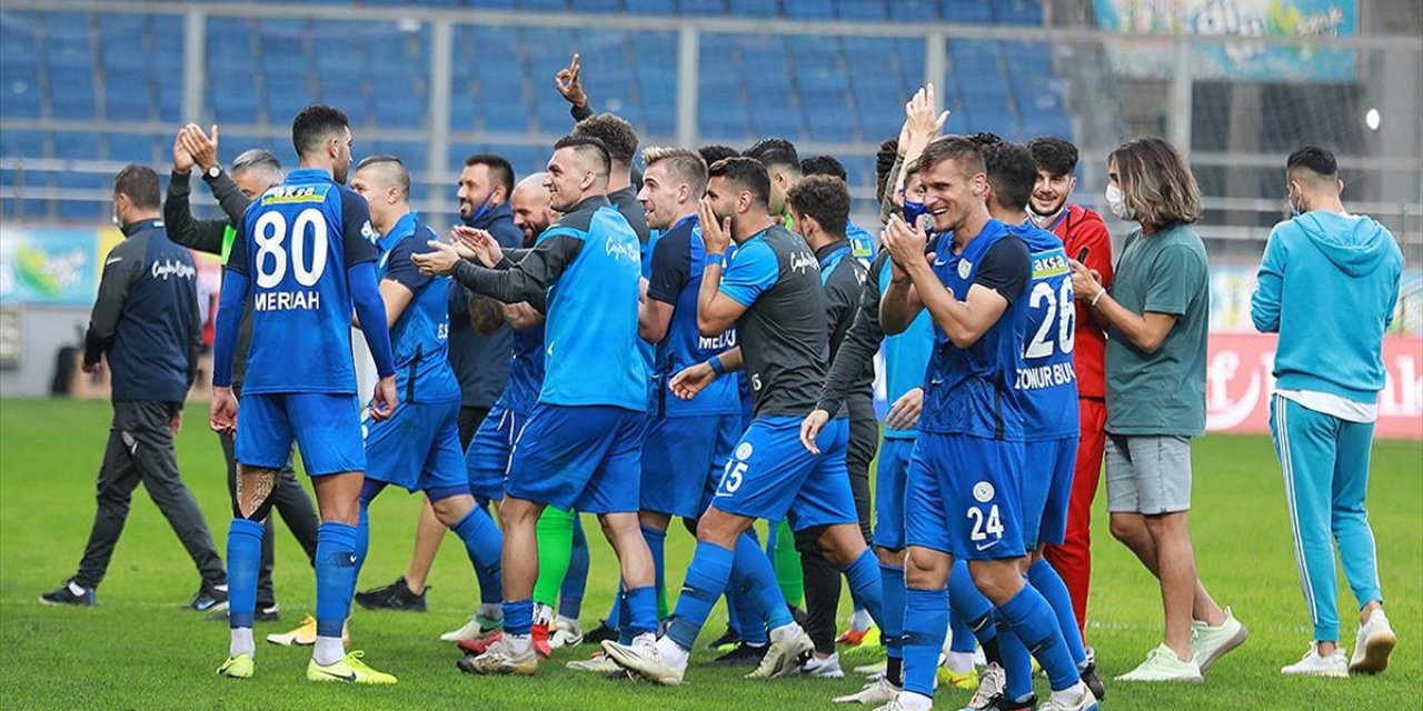 Çaykur Rizespor, sahasında Hes Kablo Kayserispor'u 1-0 yendi