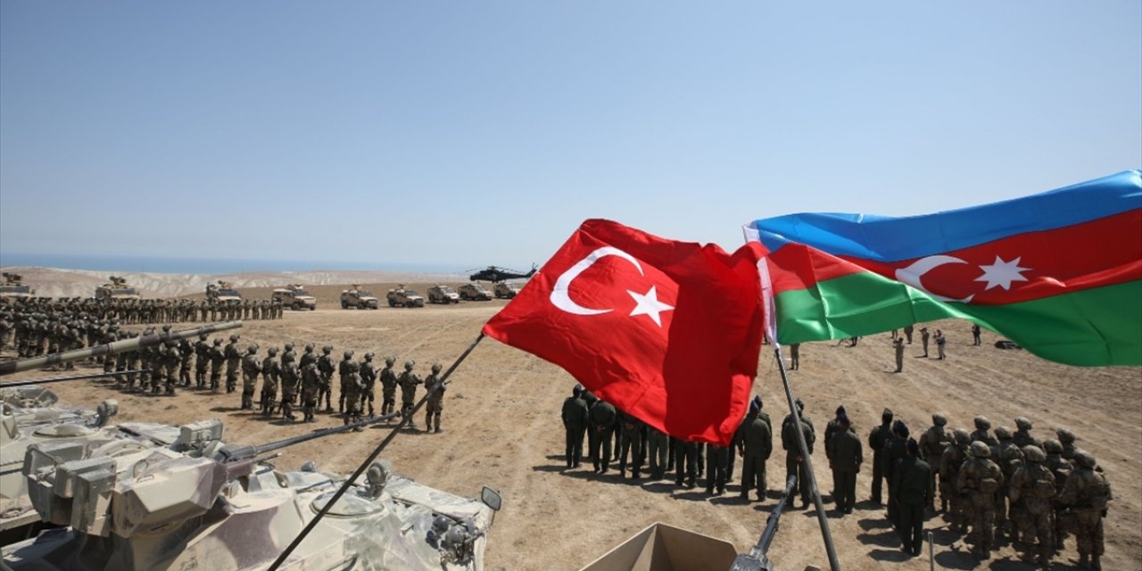 İngiltere, Azerbaycan-Ermenistan Savaşı Galibini Türkiye İlan Etti