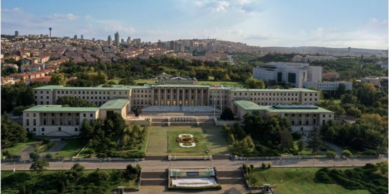 Meclise Ziyaretçi Yasağı Uzatıldı