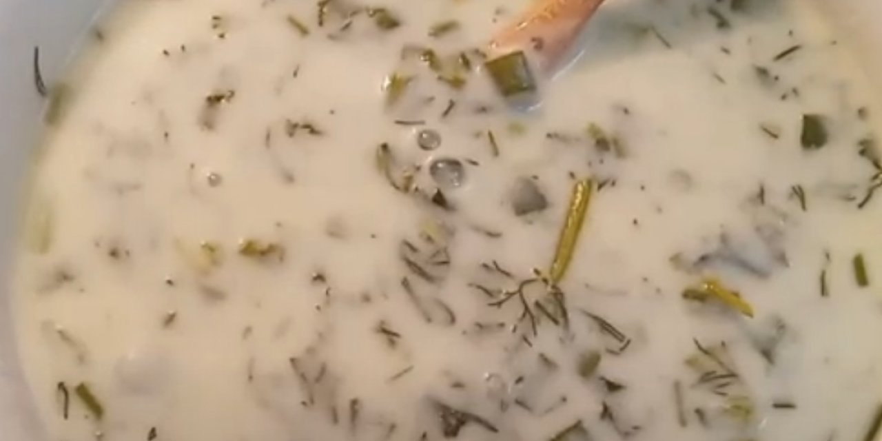 Bugün ne pişirsem diyenlere tadına doyum olmayan farklı çok bir lezzet Dovga Çorbası tarifi..