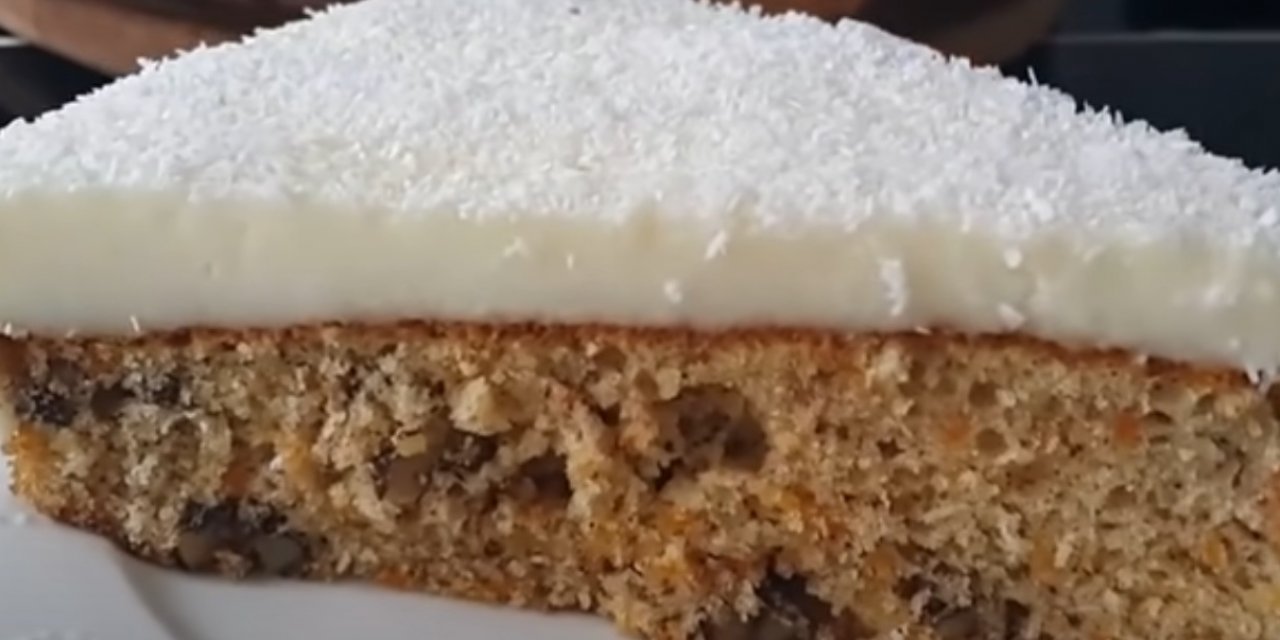 Bugün tatlı canım çekti diyorsanız işte size en lezzetli haliyle sindirim dostu Havuçlu Muhallebi kek tarifi