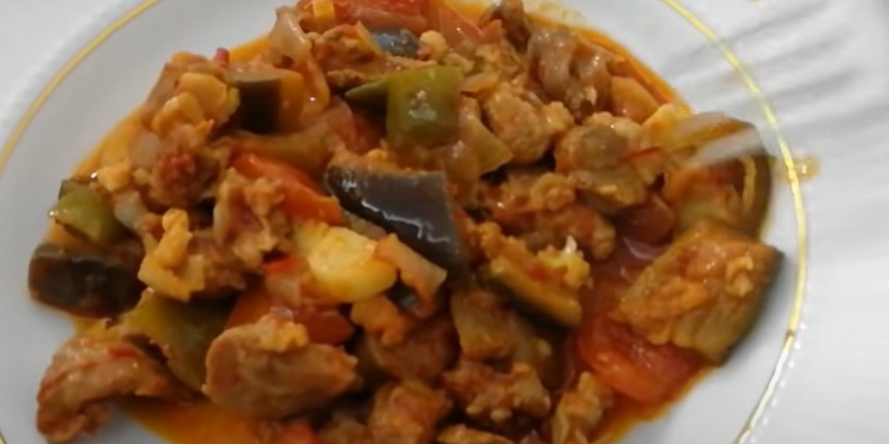 Et yemekleri arasında en lezzetlileri arasında yer alır. Ezme Güveç nasıl yapılır? Kolay Ezme Güveç Tarifi