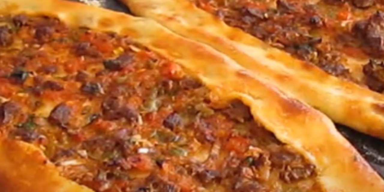 Konya'nın Eşsiz Lezzetini Sizde Evde Yapabilirsiniz İşte Pratik Bıçak Arası Pide Tarifi