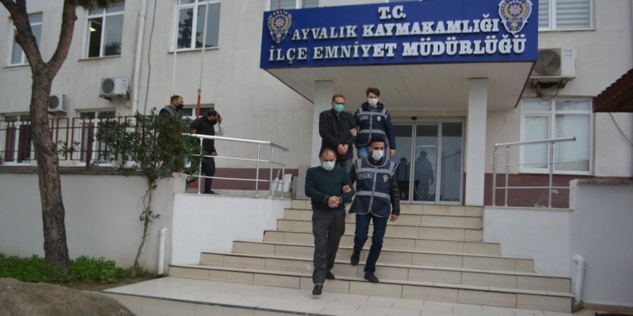 İzmirliler Dikkat! Sahte Altın Şebekesinin Kurbanı Olmuş Olabilirsiniz!