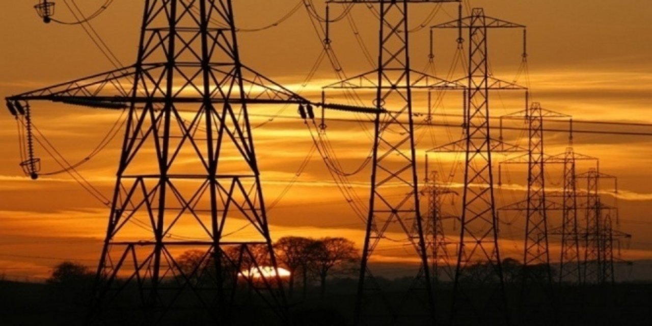 İran Karanlığa Gömülecek! İlk Açıklama İran Elektrik Santralleri Sözcüsü Meşhedi'den Geldi