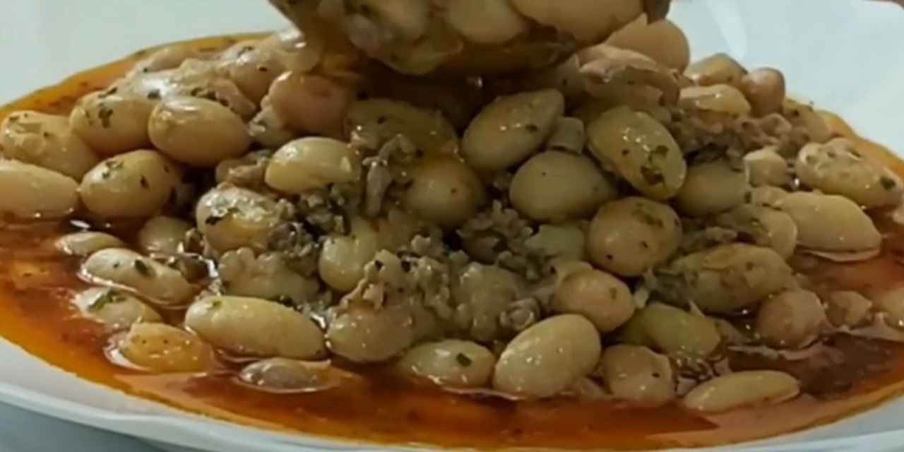 Bugün Ne Pişirsem Diyenlere Lokum gibi iyi pişen Kıymalı Barbunya Püf Noktası ve Tarifi