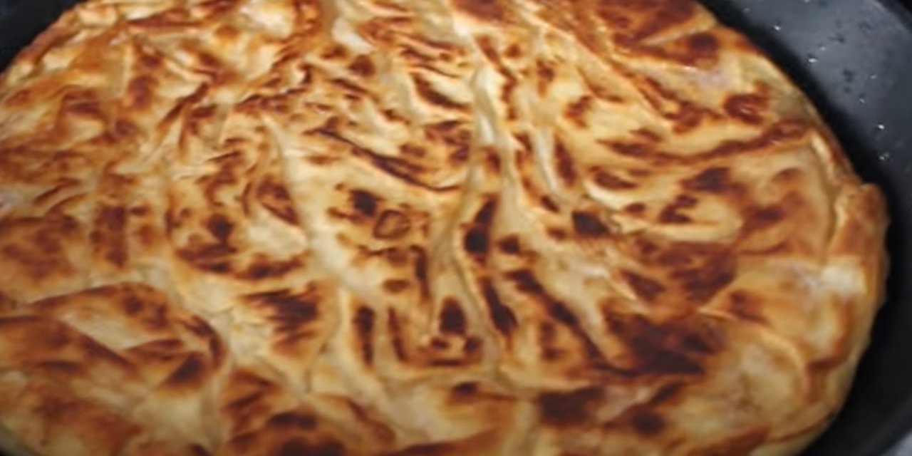 Saatlerce uğraşmanıza hiç gerek yok en kolayından tavada börek tarifleri. Hepsi Şip Şak hemen oluyor