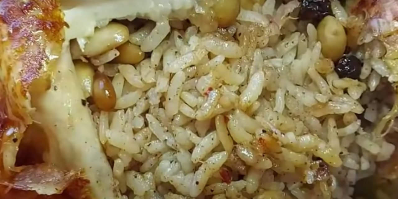 Bugün Ne Pişirsem Diyenlere Türk Mutfağından Kolay Beğendili Lokum Gibi Lezzetli Tavuk Dolma Tarifi