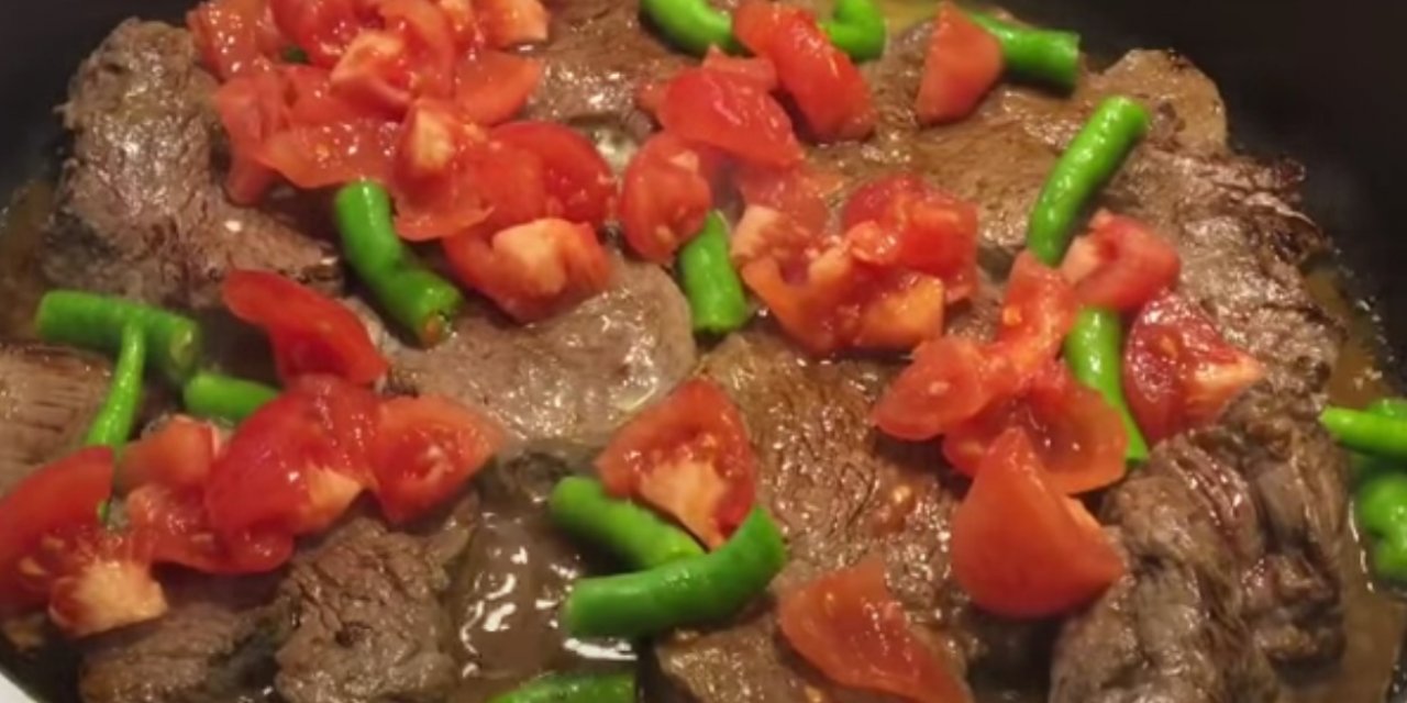 Lokum Gibi Yumuşacık Et Pişirme Sırlarıyla Bugün Ne Pişirsem Diyenlere Bonfile Sarma Tarifi