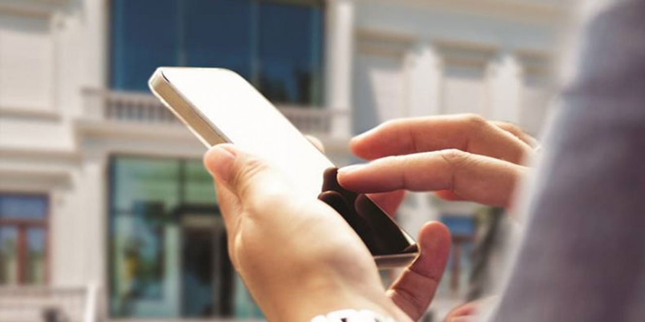Genelde Herkes Bu Hatayı Yapıyor Bilim İnsanları Uyardı Cep Telefonu İle Sakın Tuvalete Girmeyiniz