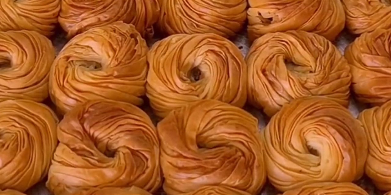 Bayramların Gözdesi Çıtır Çıtır Gül Baklava Tarifi